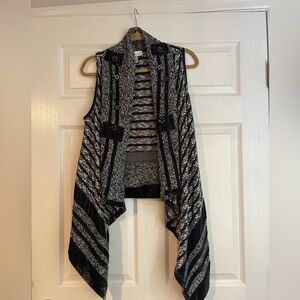 Anis.A Women's Gray Black Stretch Open Front Wrap Vest Sweaters .